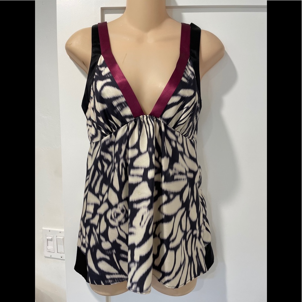 ETRO gorgeous sexy top.  Size 40.